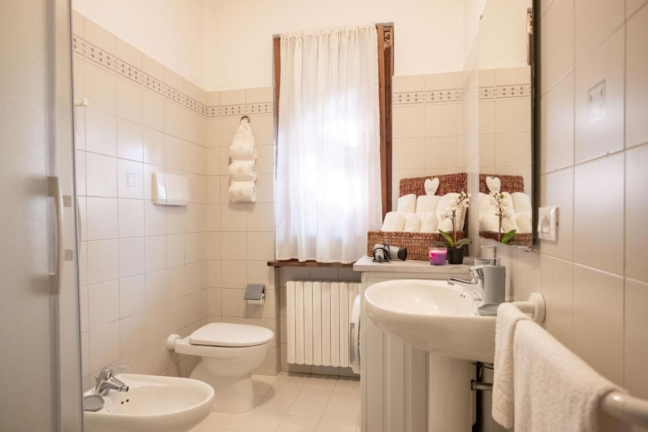 شقة Casa Dolce Casa Desenzano - 2 Passi Dal Lago ديسينسانو ديل غاردا المظهر الخارجي الصورة