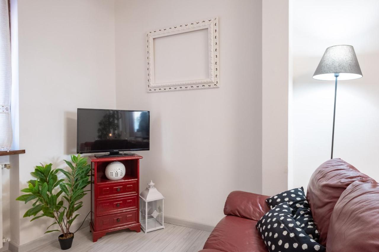شقة Casa Dolce Casa Desenzano - 2 Passi Dal Lago ديسينسانو ديل غاردا المظهر الخارجي الصورة